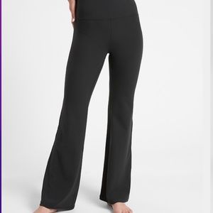 Athleta elation flare leggings